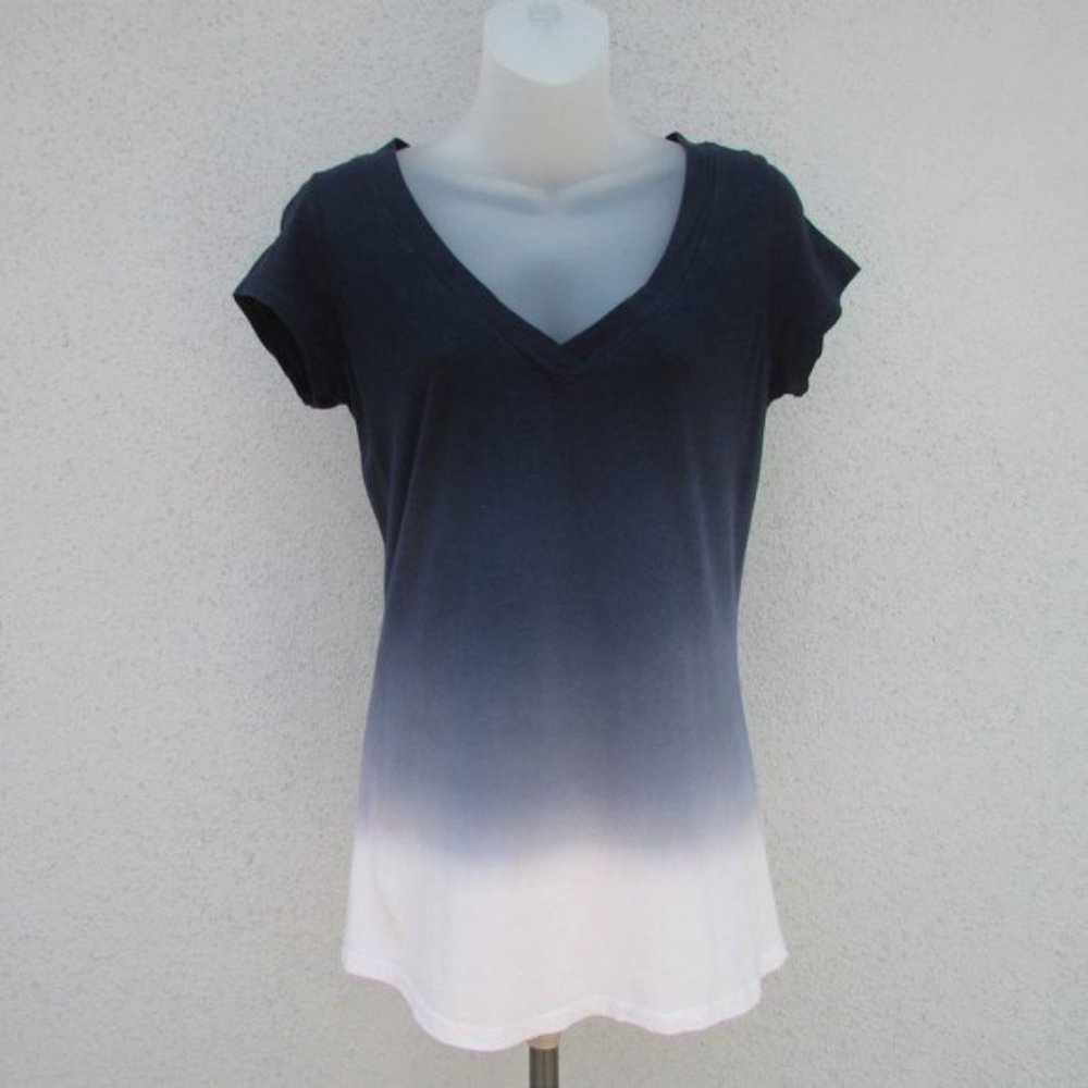 INC International Concepts Blue & White Ombre V-Neck tee shirt Size PL